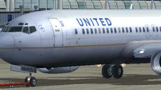 Screenshot 4 — United Airlines Boeing 737-800 VC