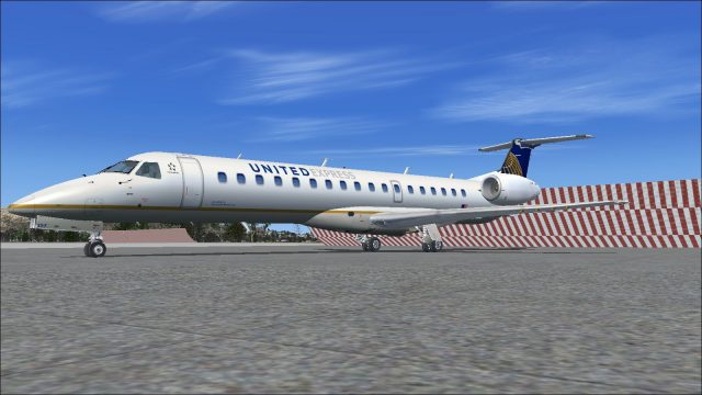 Screenshot 1 — United Express Embraer ERJ-145LR