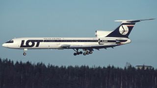 Screenshot 1 — LOT Polish Airlines Tupolev TU-154