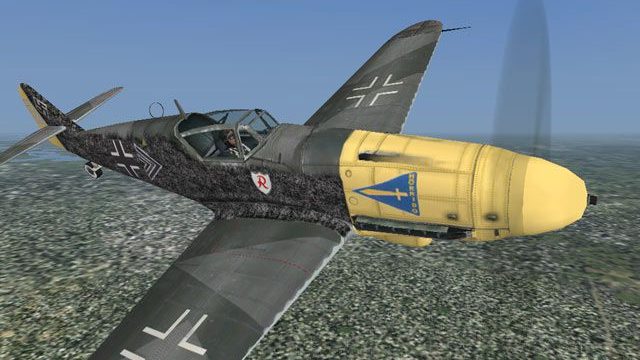 Screenshot 1 — CFS3 BF 109 "Black Double Chevron"
