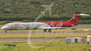 Screenshot 2 — Aserca Airlines McDonnell Douglas MD-82