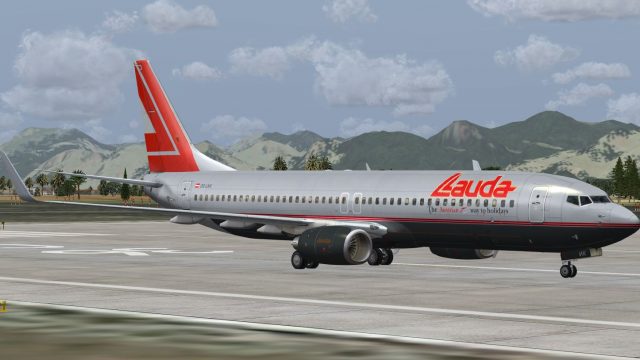 Screenshot 1 — Lauda Boeing 737-800