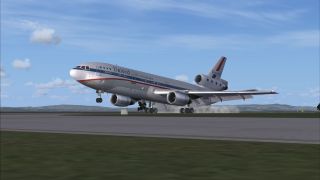 Screenshot 5 — United Airlines Douglas DC-10-10