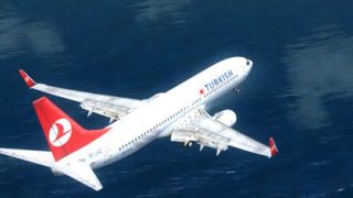 Screenshot 1 — Turkish Airlines iFly Boeing 737-800