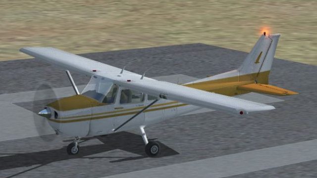 Screenshot 1 — Cessna 172 C-FUHQ