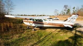 Screenshot 1 — Cessna 172N