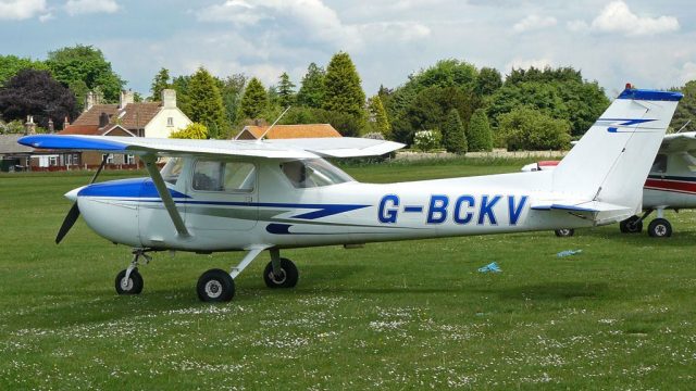 Screenshot 1 — Cessna 172 G-BOBV