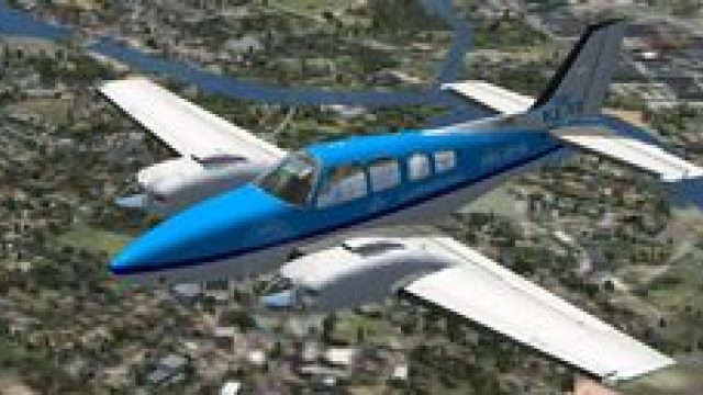 Screenshot 1 — KLM Flight School Beechcraft Baron 58