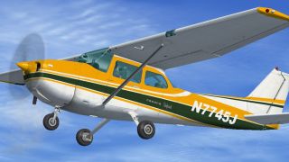 Screenshot 2 — Cessna 172SP Skyhawk N7745J