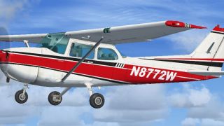 Screenshot 2 — Red And White Cessna 172