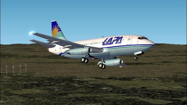 Screenshot 1 — FS2004/2 Boeing 737-200 Lapa FFX/SGA
