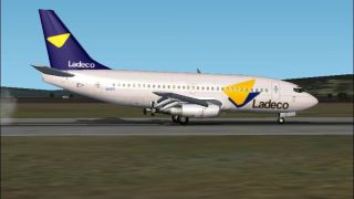 Screenshot 3 — FS2004/FS2002 Boeing 737-230 Ladeco