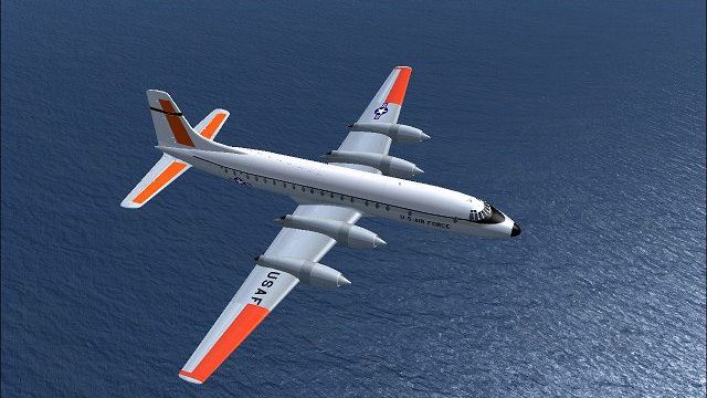 Screenshot 1 — USAF Canadair C-139 Yukon