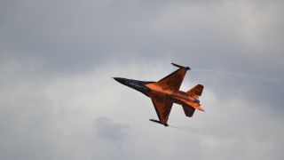 Screenshot 2 — F16 Demo Team