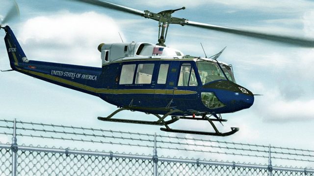 Screenshot 1 — US Air Force Bell 212