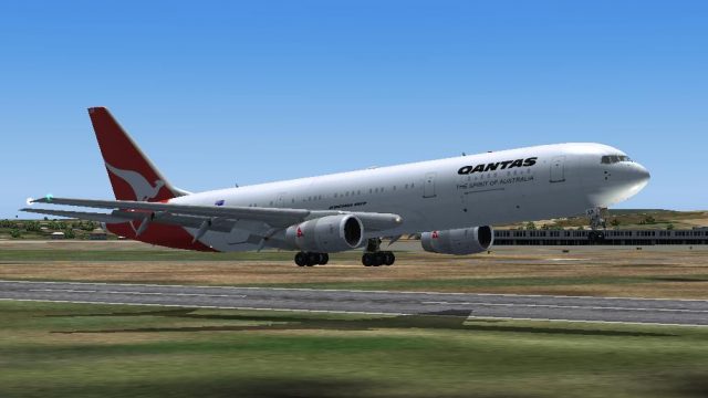 Screenshot 1 — iFDG Boeing 767-336ER QANTAS VH-ZXA