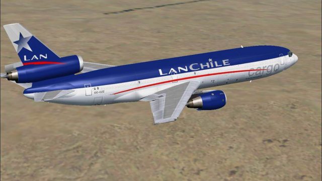 Screenshot 1 — FS2004/FS2002 FFX/SGA Lan Chile Cargo DC-10-30