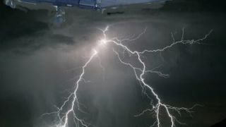Screenshot 2 — Thunder Night Mission