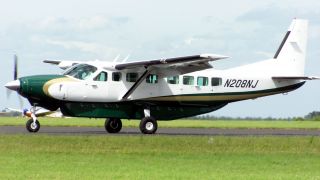 Screenshot 1 — Mountain Eagle Charter Flights Mission