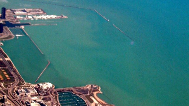 Screenshot 1 — Meigs Field Scenery