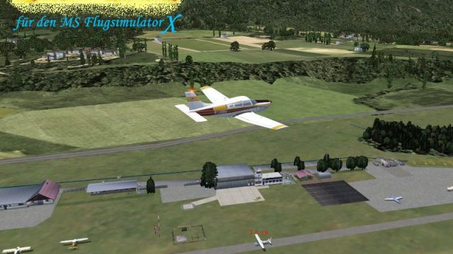 Screenshot 1 — Reutte Airport Scenery