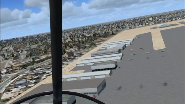 Screenshot 1 — Fresno Yosemite Airport Scenery