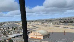 Screenshot 3 — Fresno Yosemite Airport Scenery