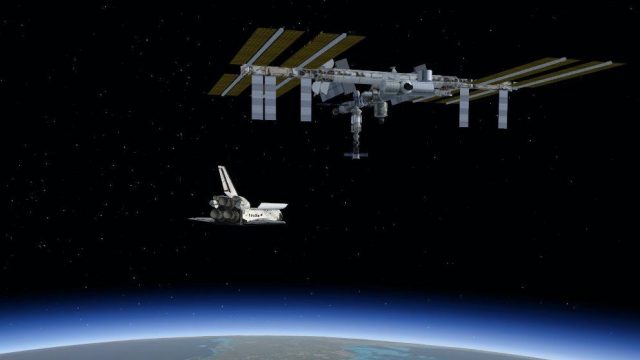 Screenshot 1 — ISS Over KPAM Scenery