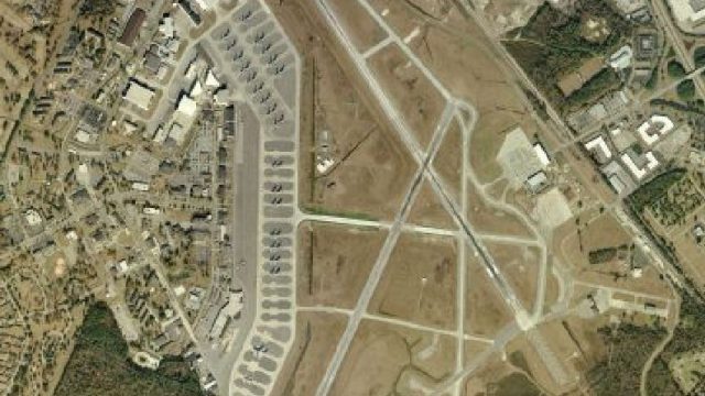 Screenshot 1 — Charleston AFB Scenery