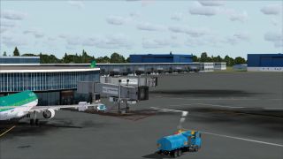 Screenshot 13 — Dublin Airport Scenery