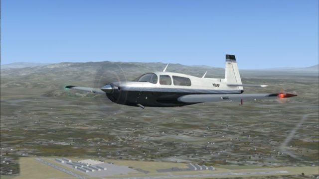 Screenshot 1 — Watsonville Municipal Airport Scenery