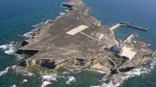 Screenshot 1 — Isla de Alboran Scenery