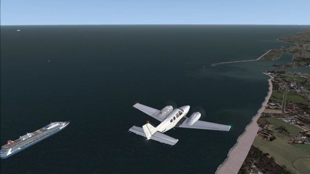 Screenshot 1 — English Channel Ships Scenery