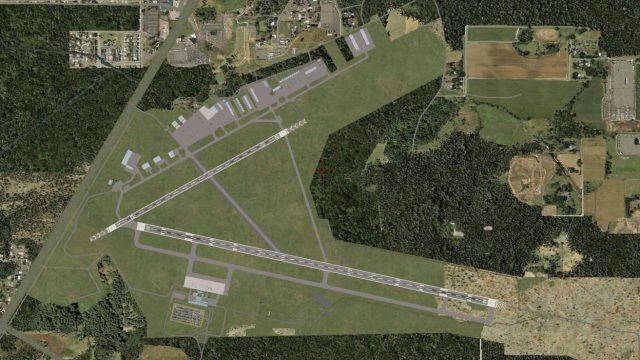 Screenshot 1 — Gainesville Airport Scenery