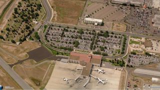 Screenshot 5 — McAllen Miller Int'l Airport Scenery