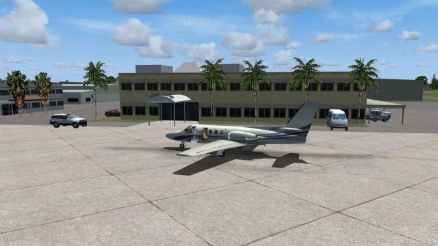 Screenshot 1 — Naples Municipal Airport Scenery