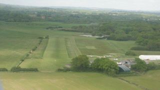 Screenshot 5 — Deanland Airfield Scenery