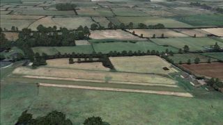 Screenshot 2 — Deanland Airfield Scenery