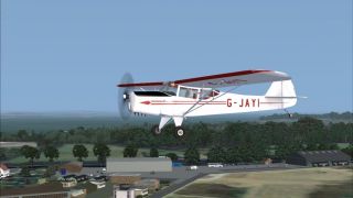 Screenshot 3 — Hamble Airfield Scenery