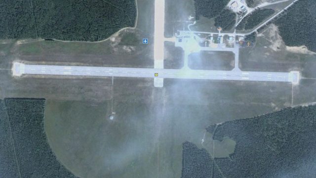 Screenshot 1 — Fort Smith Airport Scenery