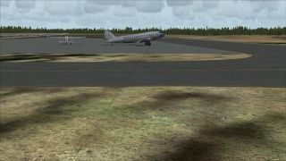 Screenshot 7 — Usinsk Airport Scenery