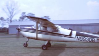 Screenshot 2 — Ghost Airports - Martin Field Scenery