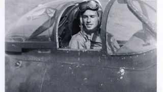 Screenshot 2 — Grumman Bearcat F8F-1B And F8F-2
