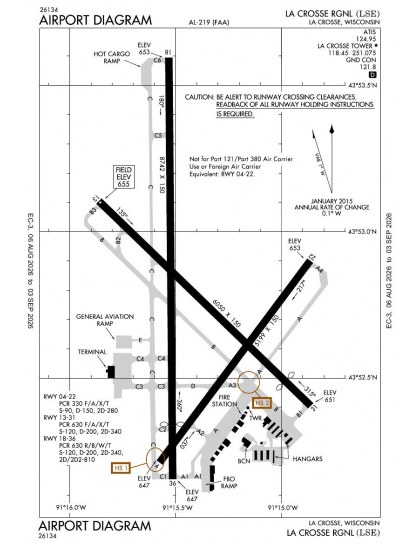 KLSE airport diagram — runways, taxiways and ramp layout