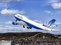 United Airlines Boeing 747-422.