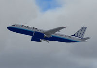 Screenshot of United Airlines Airbus A320 in flight.