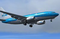 Screenshot of KLM Cityhopper Boeing 737-700 in flight.