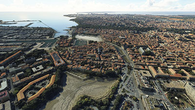The harbor area in La Rochelle shown in the simulator after installing this mod.