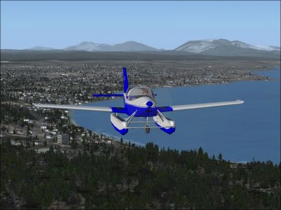 Ultralight Tecnam Sierra Amphib in flight.