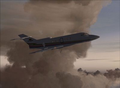 Raytheon Hawker 125-800XP in flight.